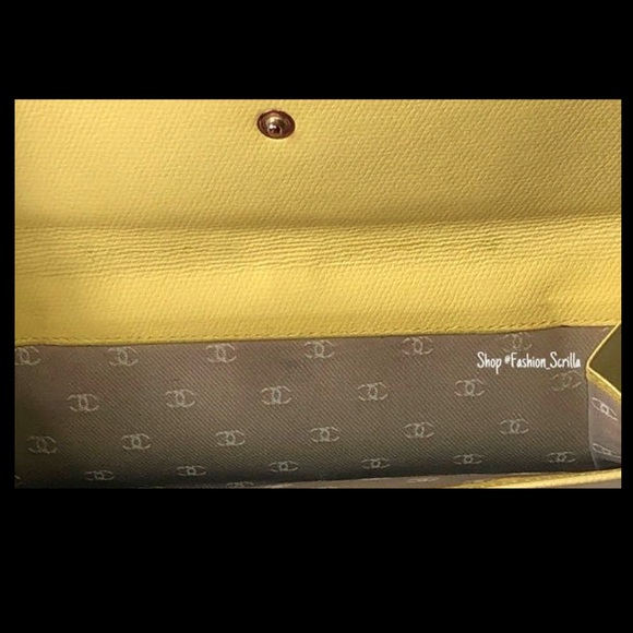 CHANEL Vintage 2004 Yellow Caviar Coco Button Snap Leather Long Wallet NWOT - Picture 6 of 13
